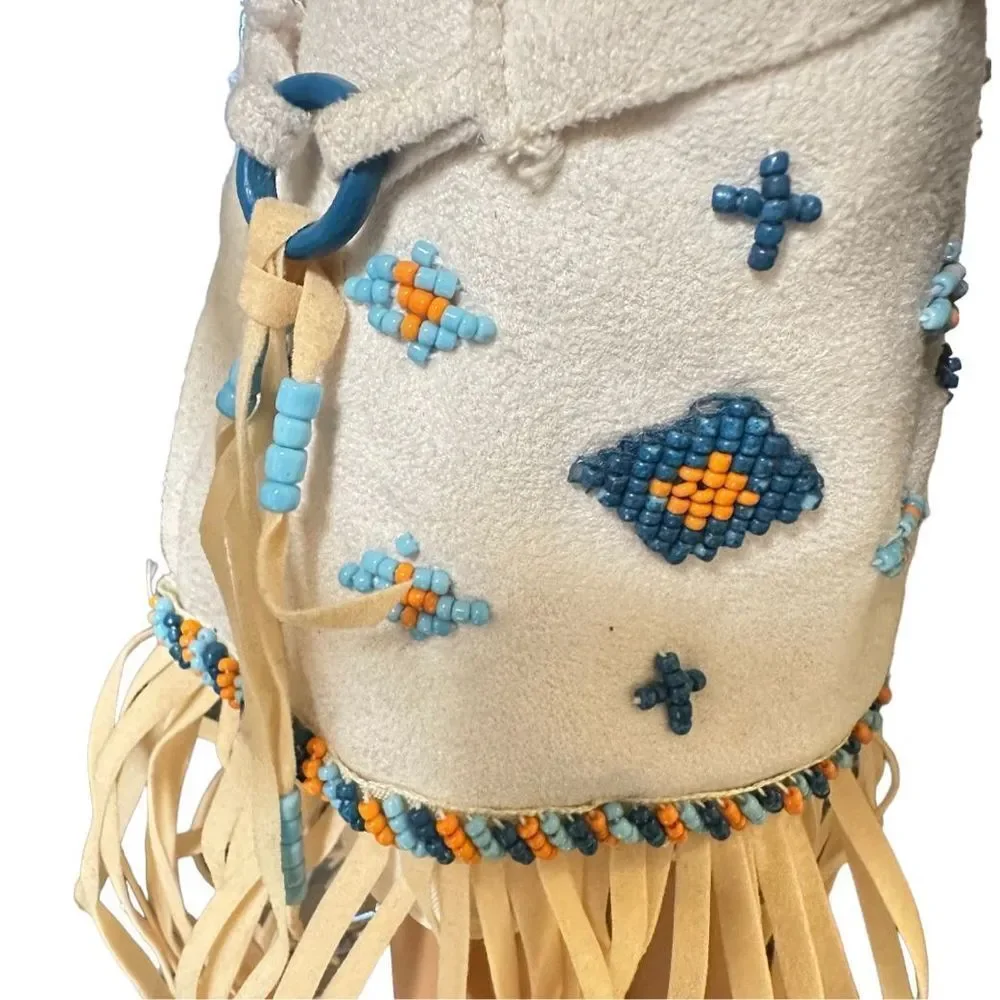 Vintage Native American Porcelain Doll Traditional Dress Fringe and Beads 16 inc - Picture 11 of 15
